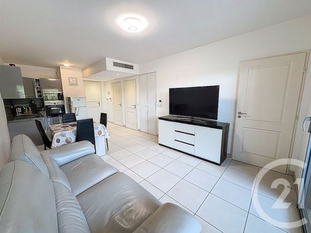 Appartement F3 à vendre - 3 pièces - 58.0 m2 - THEOULE SUR MER - 06 - PROVENCE-ALPES-COTE-D-AZUR - Century 21 Azurim