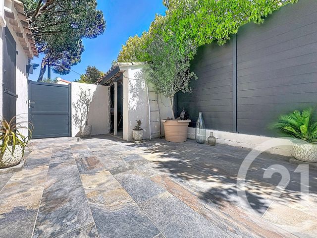 Appartement F10 à vendre - 2 pièces - 39.16 m2 - MANDELIEU LA NAPOULE - 06 - PROVENCE-ALPES-COTE-D-AZUR - Century 21 Azurim