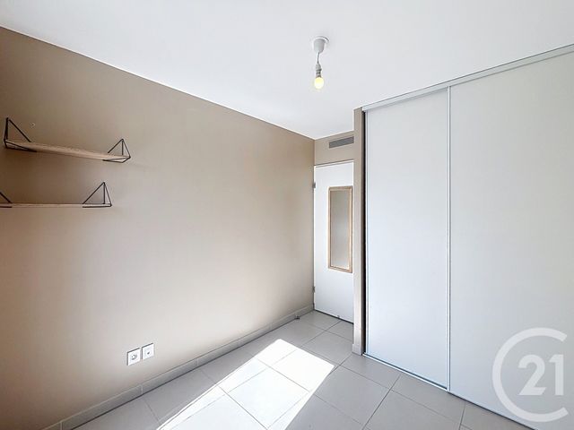 Appartement F3 à vendre - 3 pièces - 60.58 m2 - MANDELIEU LA NAPOULE - 06 - PROVENCE-ALPES-COTE-D-AZUR - Century 21 Azurim
