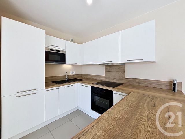 Appartement F3 à vendre - 3 pièces - 60.58 m2 - MANDELIEU LA NAPOULE - 06 - PROVENCE-ALPES-COTE-D-AZUR - Century 21 Azurim