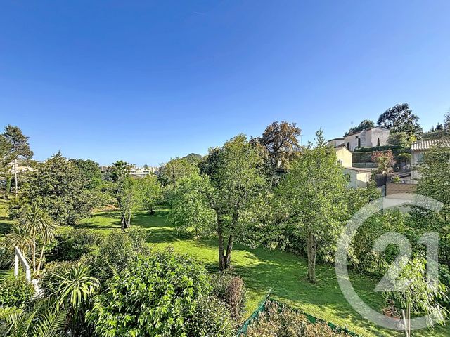 Appartement F2 à vendre - 2 pièces - 56.55 m2 - MANDELIEU LA NAPOULE - 06 - PROVENCE-ALPES-COTE-D-AZUR - Century 21 Azurim