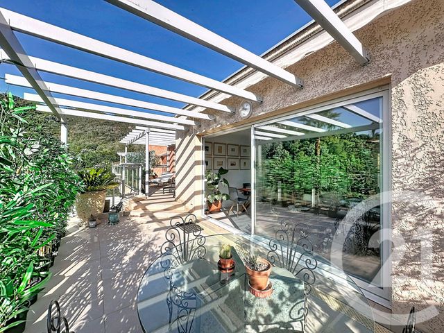 Appartement F5 à vendre - 5 pièces - 102.87 m2 - MANDELIEU LA NAPOULE - 06 - PROVENCE-ALPES-COTE-D-AZUR - Century 21 Azurim
