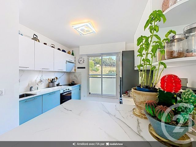Appartement F5 à vendre - 5 pièces - 102.87 m2 - MANDELIEU LA NAPOULE - 06 - PROVENCE-ALPES-COTE-D-AZUR - Century 21 Azurim