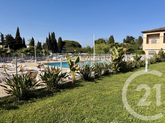 Appartement F2 à vendre - 2 pièces - 53.97 m2 - MANDELIEU LA NAPOULE - 06 - PROVENCE-ALPES-COTE-D-AZUR - Century 21 Azurim