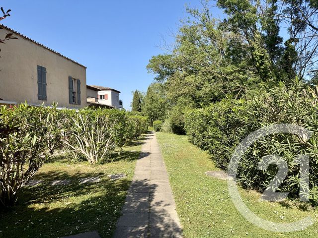 Appartement F2 à vendre - 2 pièces - 53.97 m2 - MANDELIEU LA NAPOULE - 06 - PROVENCE-ALPES-COTE-D-AZUR - Century 21 Azurim
