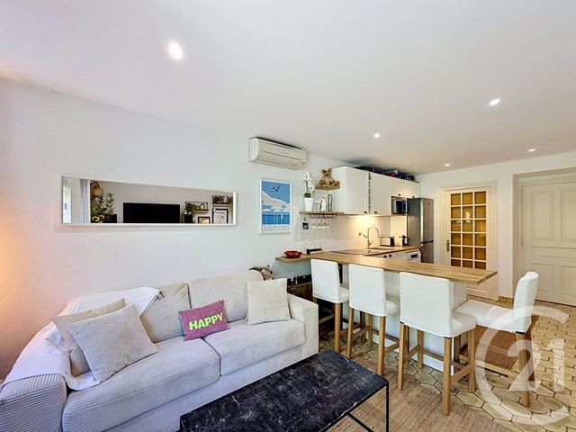 Appartement F2 à vendre - 2 pièces - 53.97 m2 - MANDELIEU LA NAPOULE - 06 - PROVENCE-ALPES-COTE-D-AZUR - Century 21 Azurim
