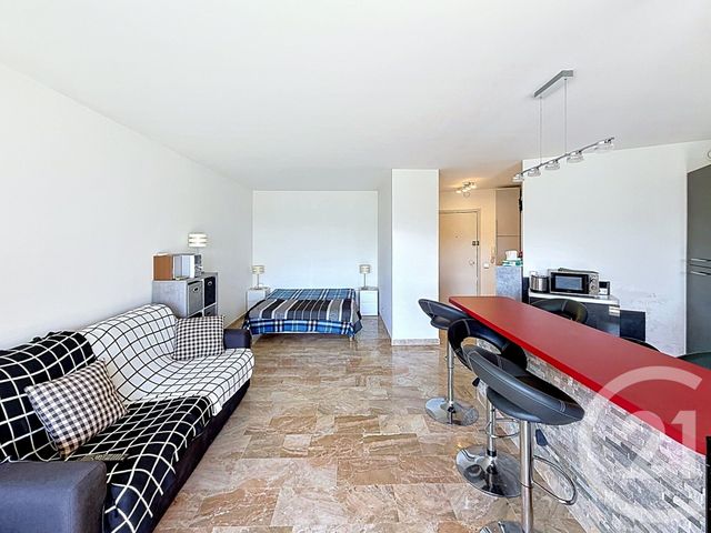 Appartement F1 à vendre - 1 pièce - 36.16 m2 - MANDELIEU LA NAPOULE - 06 - PROVENCE-ALPES-COTE-D-AZUR - Century 21 Azurim