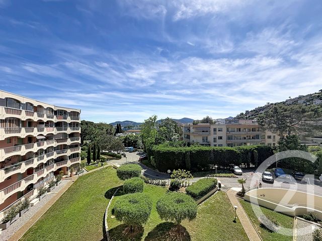 Appartement F1 à vendre - 1 pièce - 36.16 m2 - MANDELIEU LA NAPOULE - 06 - PROVENCE-ALPES-COTE-D-AZUR - Century 21 Azurim