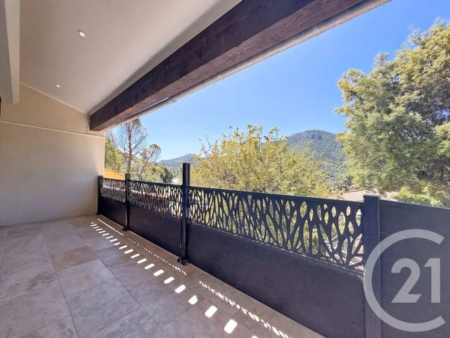 maison à vendre - 5 pièces - 186.14 m2 - MANDELIEU LA NAPOULE - 06 - PROVENCE-ALPES-COTE-D-AZUR - Century 21 Azurim