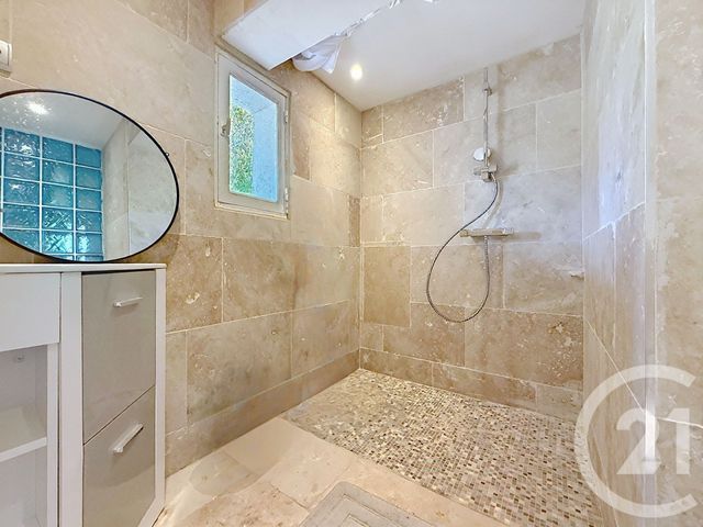 maison à vendre - 5 pièces - 186.14 m2 - MANDELIEU LA NAPOULE - 06 - PROVENCE-ALPES-COTE-D-AZUR - Century 21 Azurim