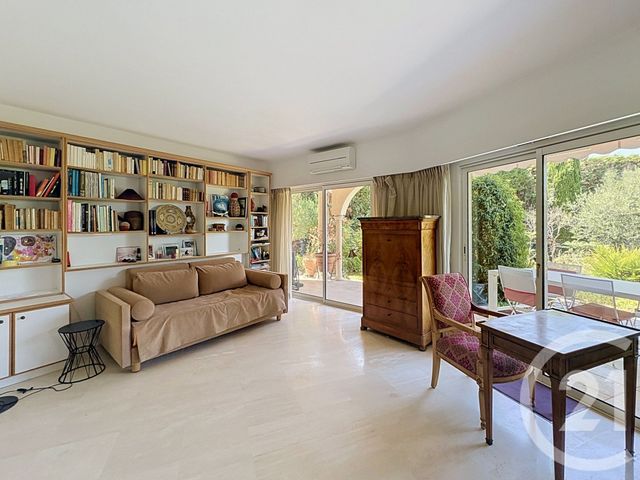 Appartement F3 à vendre - 3 pièces - 99.0 m2 - MANDELIEU LA NAPOULE - 06 - PROVENCE-ALPES-COTE-D-AZUR - Century 21 Azurim