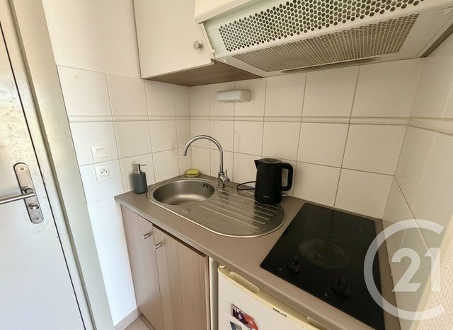 Appartement F1 à vendre - 1 pièce - 21.8 m2 - MANDELIEU LA NAPOULE - 06 - PROVENCE-ALPES-COTE-D-AZUR - Century 21 Azurim