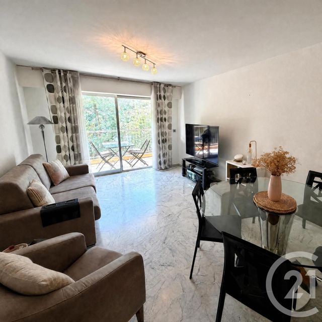Appartement F2 à vendre - 2 pièces - 48.9 m2 - MANDELIEU LA NAPOULE - 06 - PROVENCE-ALPES-COTE-D-AZUR - Century 21 Azurim