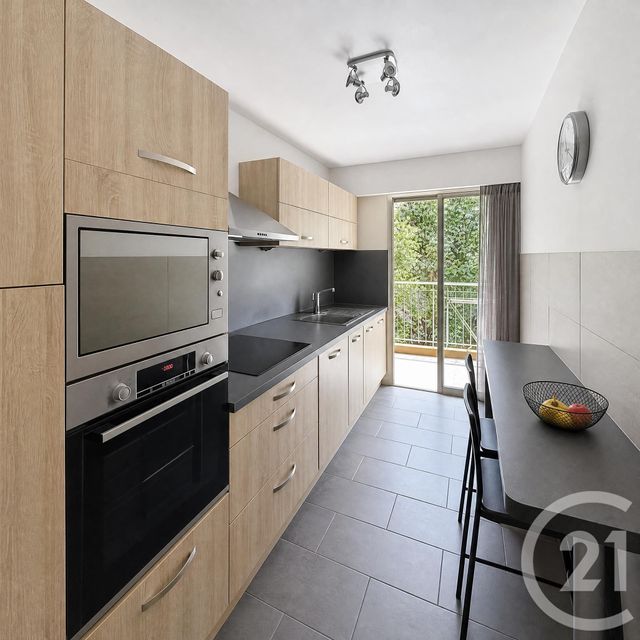 Appartement F2 à vendre - 2 pièces - 48.9 m2 - MANDELIEU LA NAPOULE - 06 - PROVENCE-ALPES-COTE-D-AZUR - Century 21 Azurim