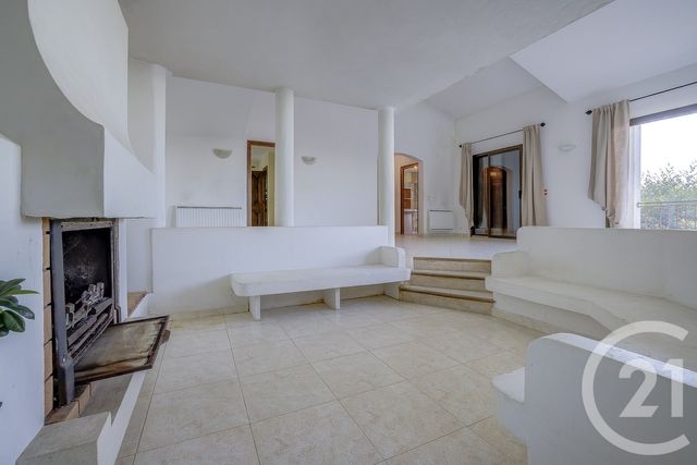 maison à vendre - 6 pièces - 160.11 m2 - MANDELIEU LA NAPOULE - 06 - PROVENCE-ALPES-COTE-D-AZUR - Century 21 Azurim