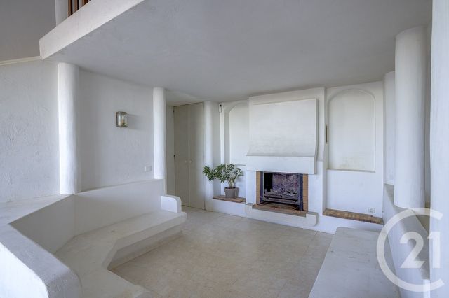 maison à vendre - 6 pièces - 160.11 m2 - MANDELIEU LA NAPOULE - 06 - PROVENCE-ALPES-COTE-D-AZUR - Century 21 Azurim