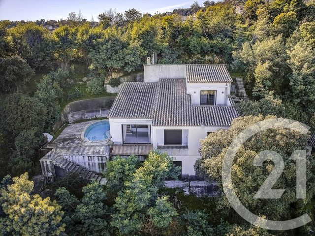 maison à vendre - 6 pièces - 160.11 m2 - MANDELIEU LA NAPOULE - 06 - PROVENCE-ALPES-COTE-D-AZUR - Century 21 Azurim