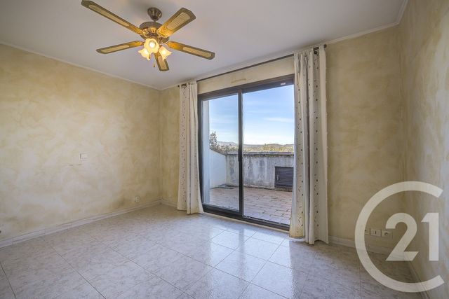 maison à vendre - 6 pièces - 160.11 m2 - MANDELIEU LA NAPOULE - 06 - PROVENCE-ALPES-COTE-D-AZUR - Century 21 Azurim