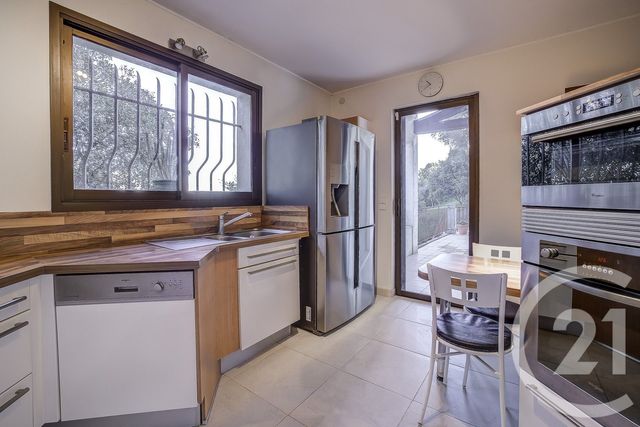 maison à vendre - 6 pièces - 160.11 m2 - MANDELIEU LA NAPOULE - 06 - PROVENCE-ALPES-COTE-D-AZUR - Century 21 Azurim