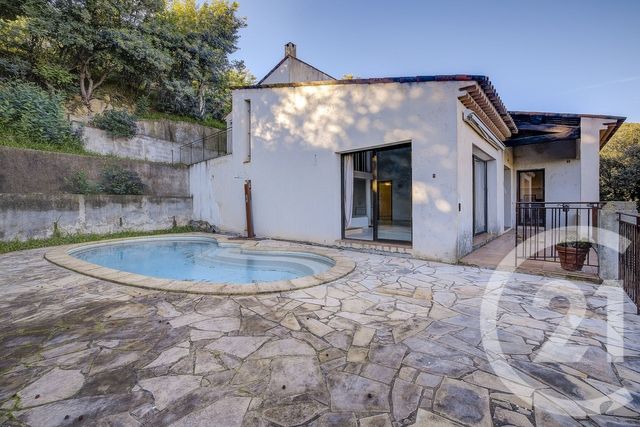maison à vendre - 6 pièces - 160.11 m2 - MANDELIEU LA NAPOULE - 06 - PROVENCE-ALPES-COTE-D-AZUR - Century 21 Azurim