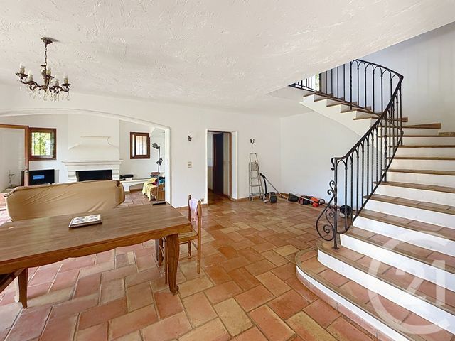 maison à vendre - 5 pièces - 142.48 m2 - MANDELIEU LA NAPOULE - 06 - PROVENCE-ALPES-COTE-D-AZUR - Century 21 Azurim