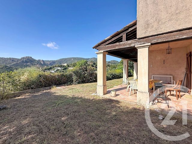 maison à vendre - 5 pièces - 142.48 m2 - MANDELIEU LA NAPOULE - 06 - PROVENCE-ALPES-COTE-D-AZUR - Century 21 Azurim