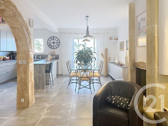 maison à vendre - 5 pièces - 99.13 m2 - FREJUS - 83 - PROVENCE-ALPES-COTE-D-AZUR - Century 21 Azurim
