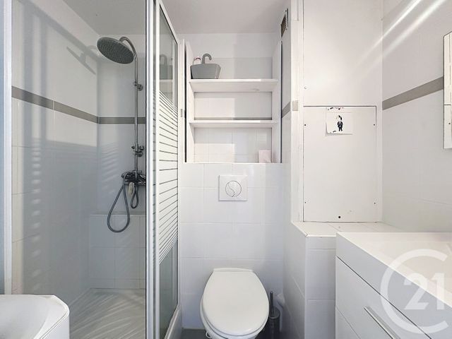 Appartement F2 à vendre - 2 pièces - 25.11 m2 - MANDELIEU LA NAPOULE - 06 - PROVENCE-ALPES-COTE-D-AZUR - Century 21 Azurim