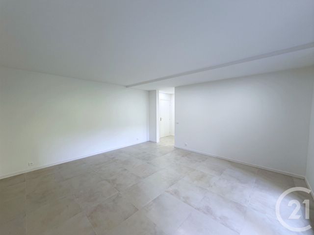 Appartement F2 à vendre - 2 pièces - 51.51 m2 - MANDELIEU LA NAPOULE - 06 - PROVENCE-ALPES-COTE-D-AZUR - Century 21 Azurim