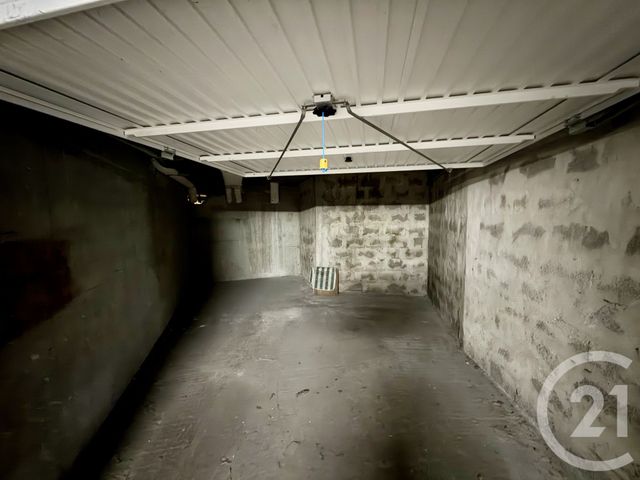 parking à vendre - 15.0 m2 - MANDELIEU LA NAPOULE - 06 - PROVENCE-ALPES-COTE-D-AZUR - Century 21 Azurim