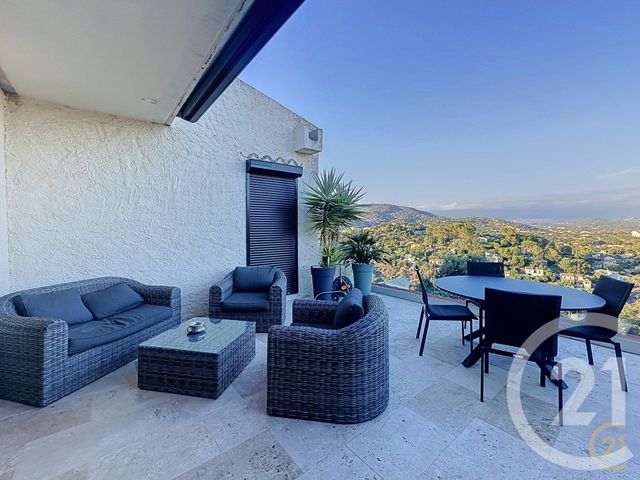 maison à vendre - 4 pièces - 92.0 m2 - MANDELIEU LA NAPOULE - 06 - PROVENCE-ALPES-COTE-D-AZUR - Century 21 Azurim