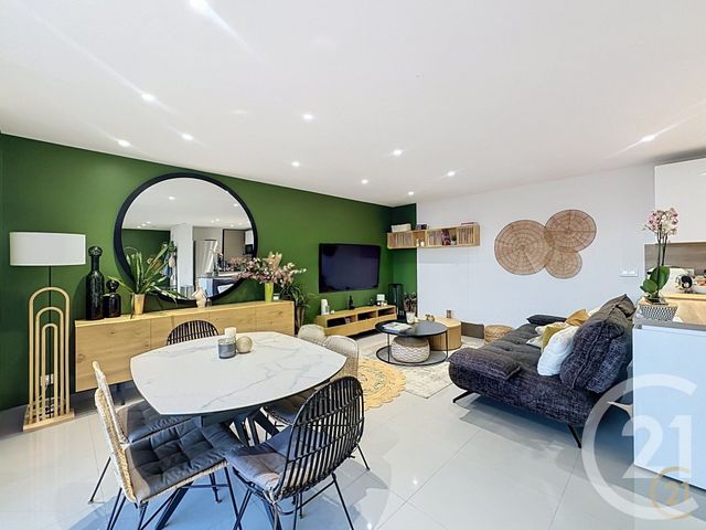 maison à vendre - 4 pièces - 92.0 m2 - MANDELIEU LA NAPOULE - 06 - PROVENCE-ALPES-COTE-D-AZUR - Century 21 Azurim
