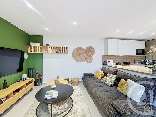 maison à vendre - 4 pièces - 92.0 m2 - MANDELIEU LA NAPOULE - 06 - PROVENCE-ALPES-COTE-D-AZUR - Century 21 Azurim