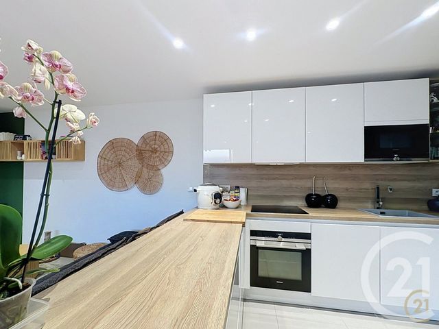 maison à vendre - 4 pièces - 92.0 m2 - MANDELIEU LA NAPOULE - 06 - PROVENCE-ALPES-COTE-D-AZUR - Century 21 Azurim