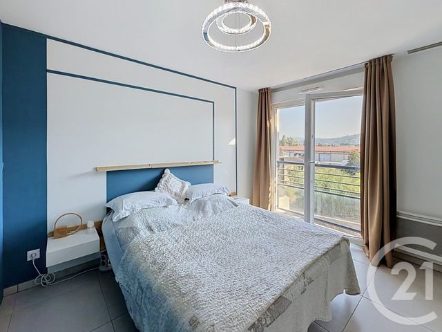 Appartement Duplex à vendre - 4 pièces - 118.13 m2 - LA ROQUETTE SUR SIAGNE - 06 - PROVENCE-ALPES-COTE-D-AZUR - Century 21 Azurim