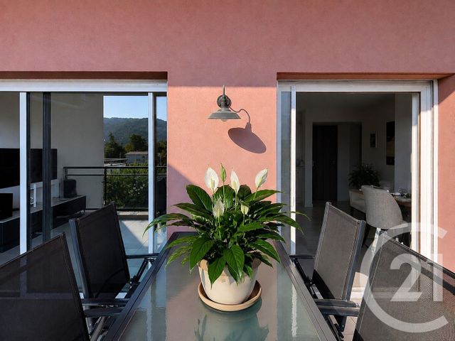 Appartement Duplex à vendre - 4 pièces - 118.13 m2 - LA ROQUETTE SUR SIAGNE - 06 - PROVENCE-ALPES-COTE-D-AZUR - Century 21 Azurim