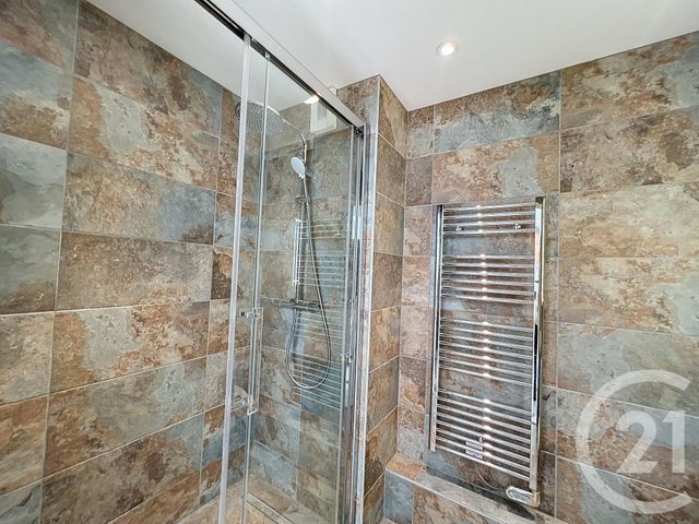 Appartement T2 à vendre - 2 pièces - 36.02 m2 - MANDELIEU LA NAPOULE - 06 - PROVENCE-ALPES-COTE-D-AZUR - Century 21 Azurim