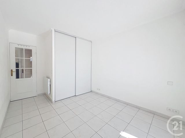 Appartement T2 à vendre - 2 pièces - 36.02 m2 - MANDELIEU LA NAPOULE - 06 - PROVENCE-ALPES-COTE-D-AZUR - Century 21 Azurim