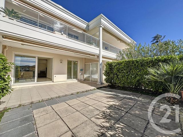 Appartement T2 à vendre - 2 pièces - 36.02 m2 - MANDELIEU LA NAPOULE - 06 - PROVENCE-ALPES-COTE-D-AZUR - Century 21 Azurim