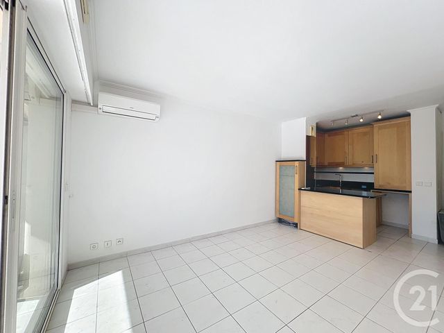 Appartement T2 à vendre - 2 pièces - 36.02 m2 - MANDELIEU LA NAPOULE - 06 - PROVENCE-ALPES-COTE-D-AZUR - Century 21 Azurim