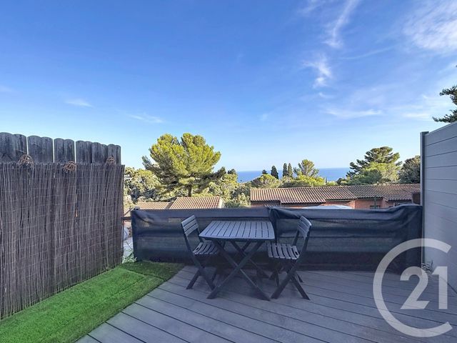 Appartement Duplex à vendre - 2 pièces - 30.0 m2 - VALLAURIS - 06 - PROVENCE-ALPES-COTE-D-AZUR - Century 21 Azurim