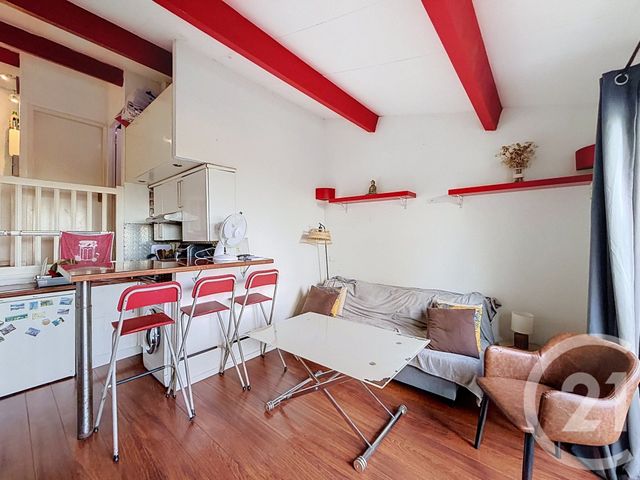 Appartement Duplex à vendre - 2 pièces - 30.0 m2 - VALLAURIS - 06 - PROVENCE-ALPES-COTE-D-AZUR - Century 21 Azurim