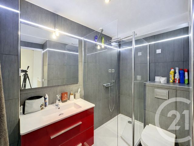 Appartement Duplex à vendre - 2 pièces - 30.0 m2 - VALLAURIS - 06 - PROVENCE-ALPES-COTE-D-AZUR - Century 21 Azurim