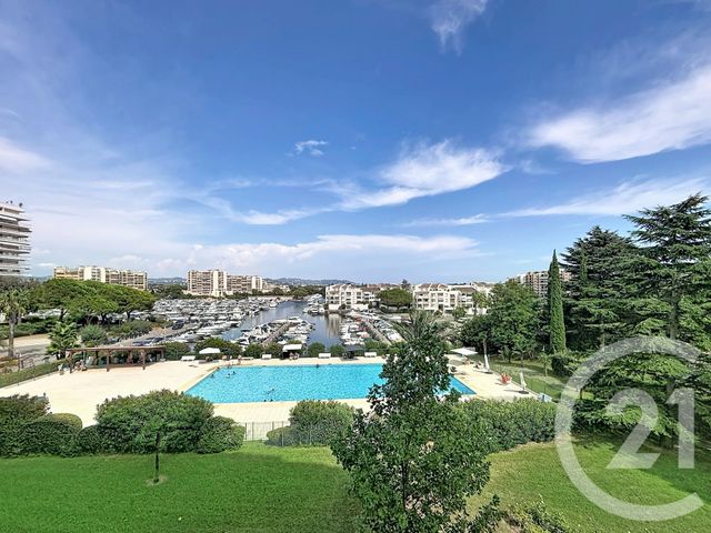 Appartement F3 à vendre - 3 pièces - 65.01 m2 - MANDELIEU LA NAPOULE - 06 - PROVENCE-ALPES-COTE-D-AZUR - Century 21 Azurim
