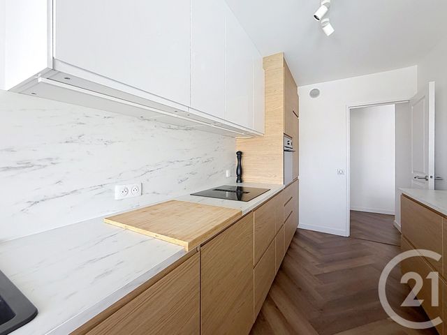 Appartement F3 à vendre - 3 pièces - 65.01 m2 - MANDELIEU LA NAPOULE - 06 - PROVENCE-ALPES-COTE-D-AZUR - Century 21 Azurim