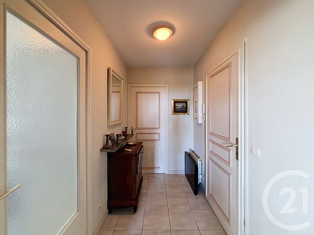 Appartement F4 à vendre - 4 pièces - 78.0 m2 - MANDELIEU LA NAPOULE - 06 - PROVENCE-ALPES-COTE-D-AZUR - Century 21 Azurim