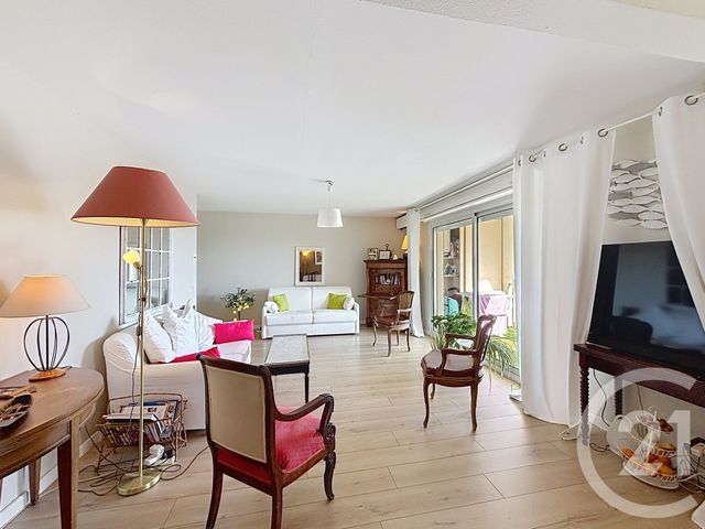 Appartement F4 à vendre - 4 pièces - 78.0 m2 - MANDELIEU LA NAPOULE - 06 - PROVENCE-ALPES-COTE-D-AZUR - Century 21 Azurim
