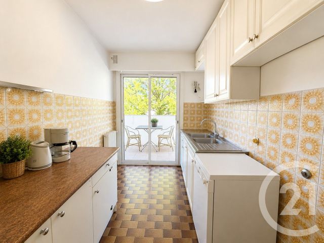 Appartement F3 à vendre - 3 pièces - 71.13 m2 - LE CANNET - 06 - PROVENCE-ALPES-COTE-D-AZUR - Century 21 Azurim