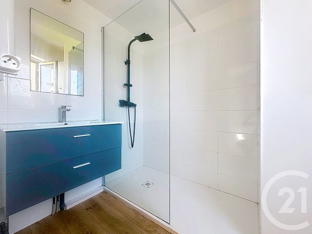 Appartement F2 à vendre - 2 pièces - 42.9 m2 - MANDELIEU LA NAPOULE - 06 - PROVENCE-ALPES-COTE-D-AZUR - Century 21 Azurim