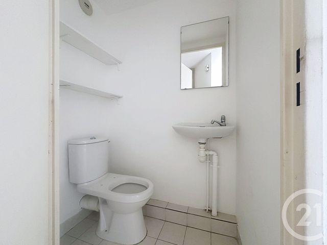 Appartement F2 à vendre - 2 pièces - 42.9 m2 - MANDELIEU LA NAPOULE - 06 - PROVENCE-ALPES-COTE-D-AZUR - Century 21 Azurim